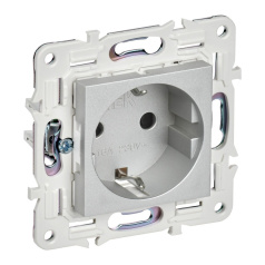 Розетка IEK SKANDY с заземлением со шторками 16А SK-R04S серебряный [SK-R14-16-K23]