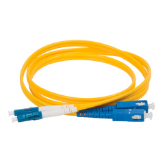 Оптический коммутационный шнур ITK SM, 9/125 (OS2), LC/UPC-SC/UPC, Duplex, 7 м, желтый [FPC09-LCU-SCU-C2L-7M]