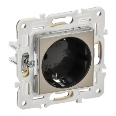 Розетка IEK SKANDY с заземлением без шторок 16А SK-R05N металл никель [SK-R11-16-K50]