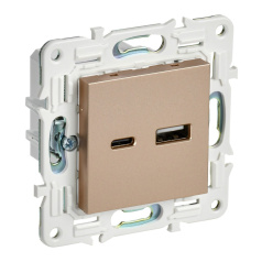 Розетка USB IEK SKANDY A+C 18Вт SK-R13Sa песочный [SK-U22-018-K98]