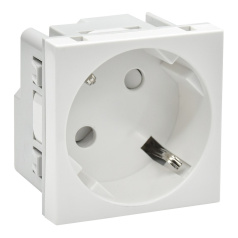 Розетка IEK PRIMER РКС-20-30-П-45 45° с заземлением со шторкой и винтовым зажимом (2 модуля) белая [PR-KK40D-RSZH-2-2-45-K01]