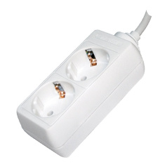 Удлинитель У02 IEK 2P+PE 3х1 мм², 16А/250В, белый, 3 м [WYP10-16-02-03-Z-N]