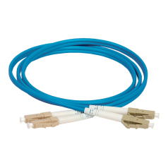 Оптический коммутационный шнур ITK MM, 50/125 (OM4), LC/UPC-LC/UPC, Duplex, 70 м, пурпурный [FPC5004-LCU-LCU-C2L-70M]
