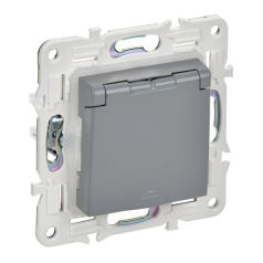 Розетка 1-местная IEK SKANDY с заземлением со шторками и крышкой 16А IP44 SK-R11Gr серый [SK-R16-16-44-K03]