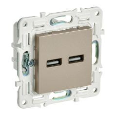 Розетка USB IEK SKANDY A+A 3,1А SK-R15Sh шампань [SK-U21-D31-K37]