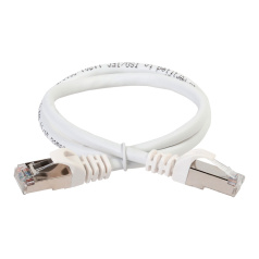Коммутационный шнур (патч-корд) ITK категория 5E, FTP, LSZH, 10 м, белый [PC08-C5EFL-10M]